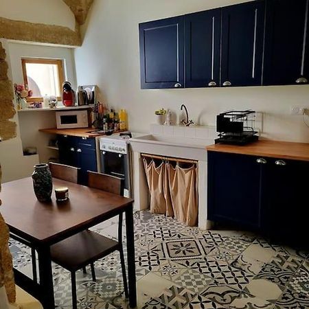 T2 Duplex "Chez Evelyne" Apartamento Remoulins Exterior foto