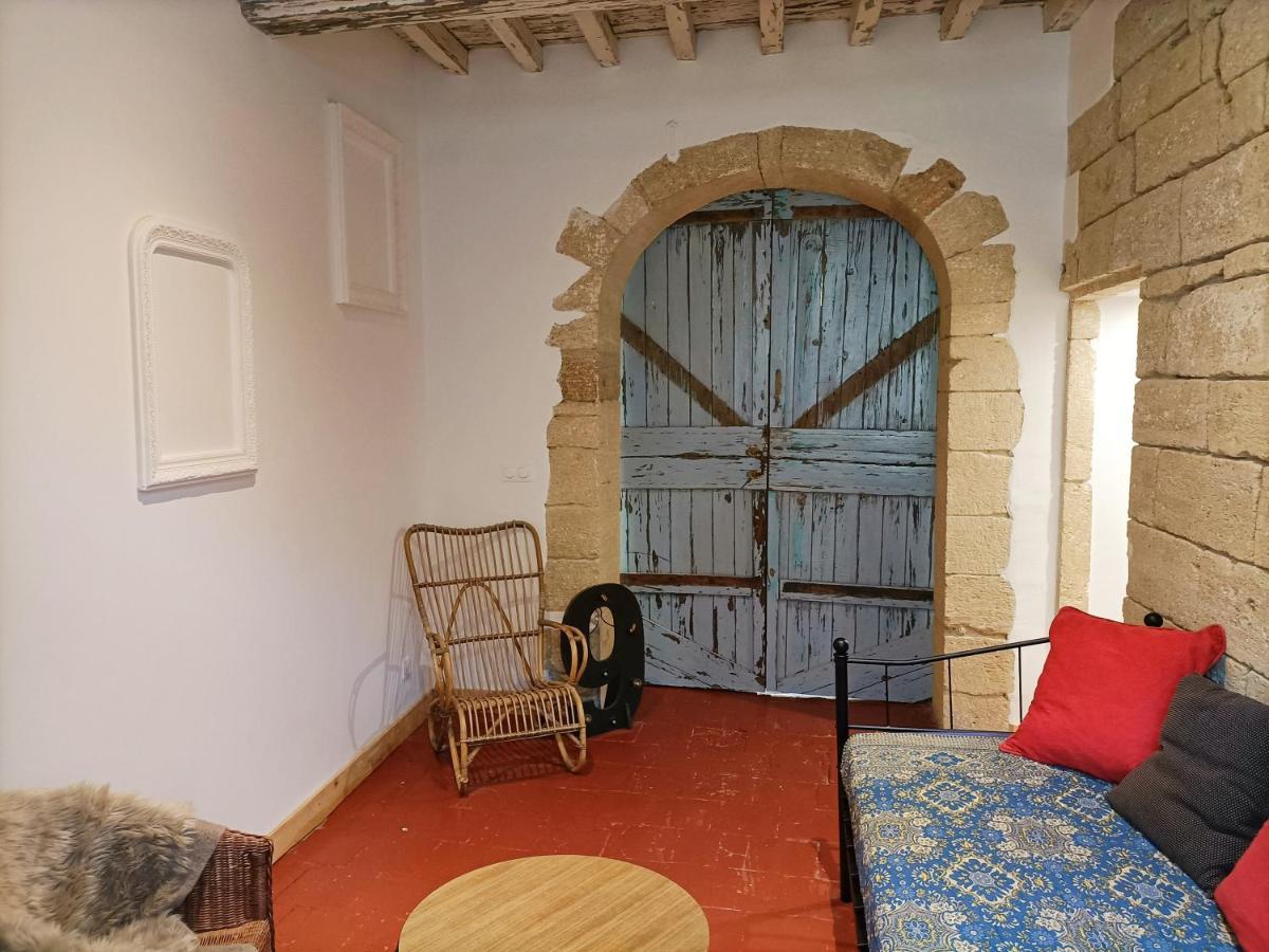 T2 Duplex "Chez Evelyne" Apartamento Remoulins Exterior foto