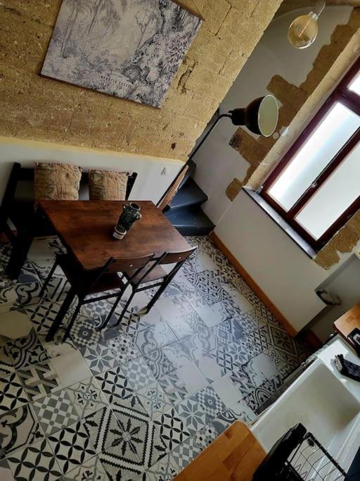 T2 Duplex "Chez Evelyne" Apartamento Remoulins Exterior foto