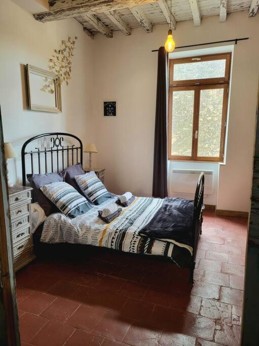 T2 Duplex "Chez Evelyne" Apartamento Remoulins Exterior foto