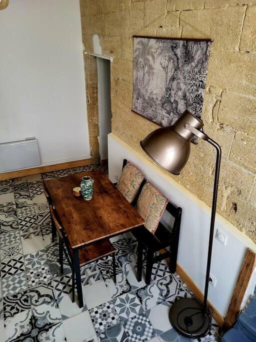 T2 Duplex "Chez Evelyne" Apartamento Remoulins Exterior foto
